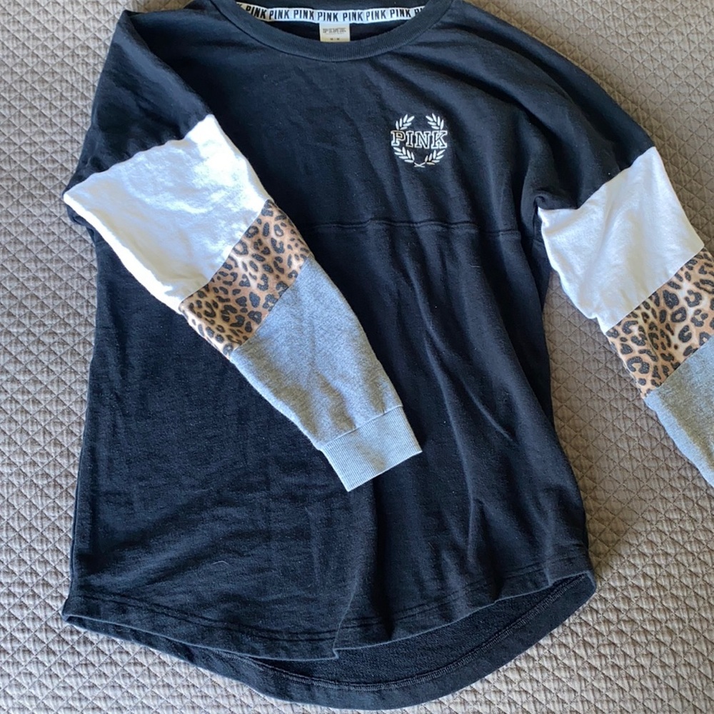 🐅 VS PINK pullover